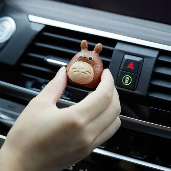 Wood Car Aromatherapy Diffuser – Totoro-Inspired Wooden Car Air Freshener - Image 8
