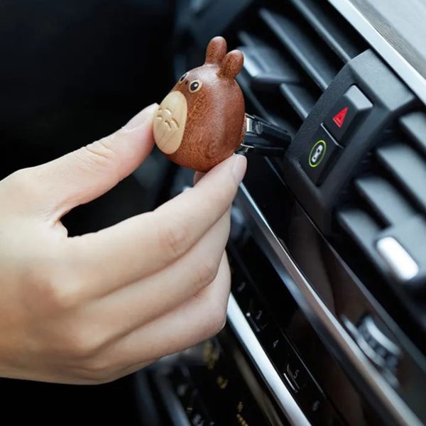 Wood Car Aromatherapy Diffuser – Totoro-Inspired Wooden Car Air Freshener - Image 5
